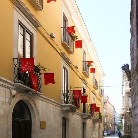 Bed and Breakfast Palazzo Antica Via Appia Бітонто Екстер'єр фото