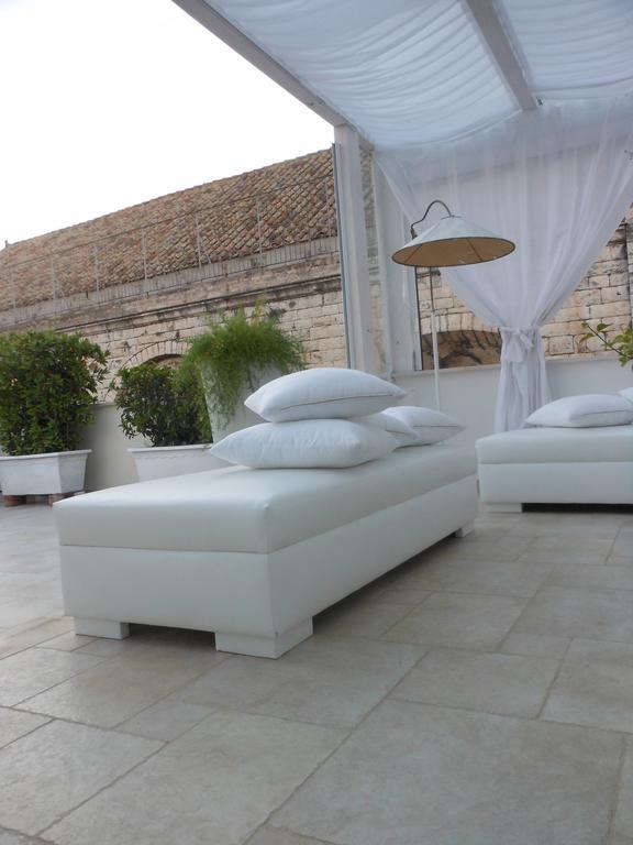 Bed and Breakfast Palazzo Antica Via Appia Бітонто Екстер'єр фото