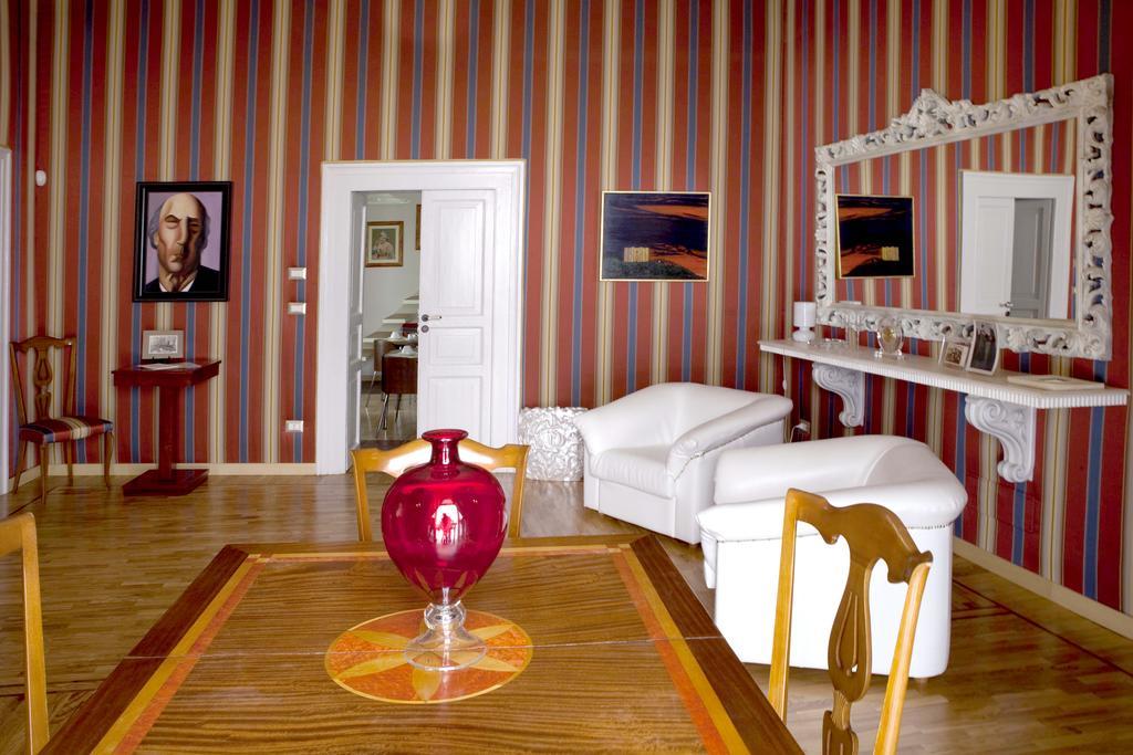 Bed and Breakfast Palazzo Antica Via Appia Бітонто Екстер'єр фото