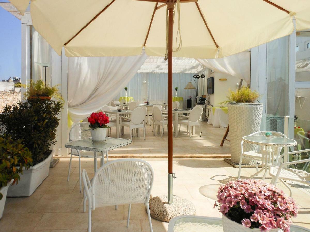 Bed and Breakfast Palazzo Antica Via Appia Бітонто Екстер'єр фото