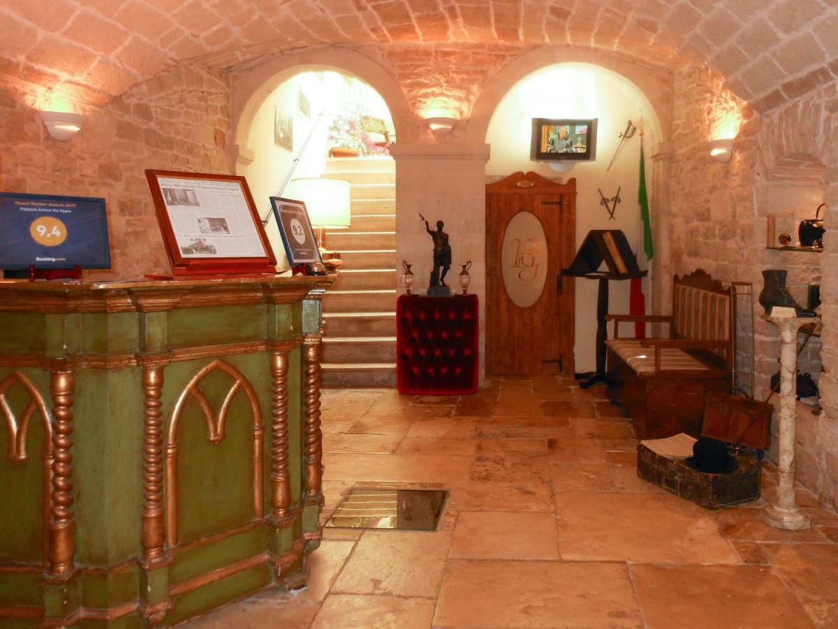 Bed and Breakfast Palazzo Antica Via Appia Бітонто Екстер'єр фото