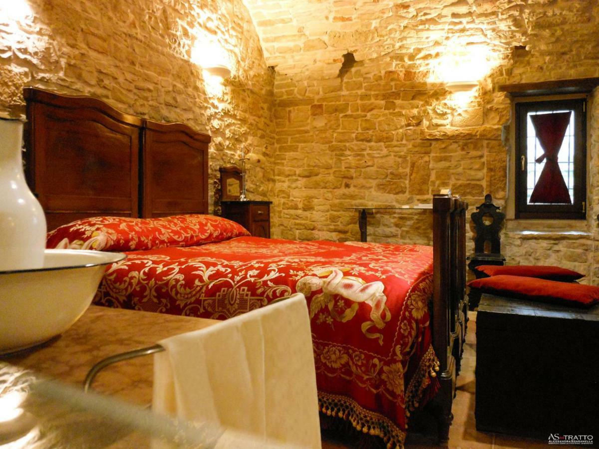 Bed and Breakfast Palazzo Antica Via Appia Бітонто Екстер'єр фото