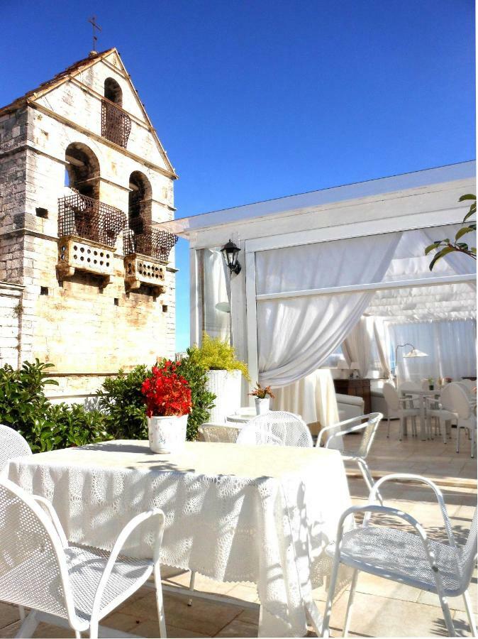 Bed and Breakfast Palazzo Antica Via Appia Бітонто Екстер'єр фото